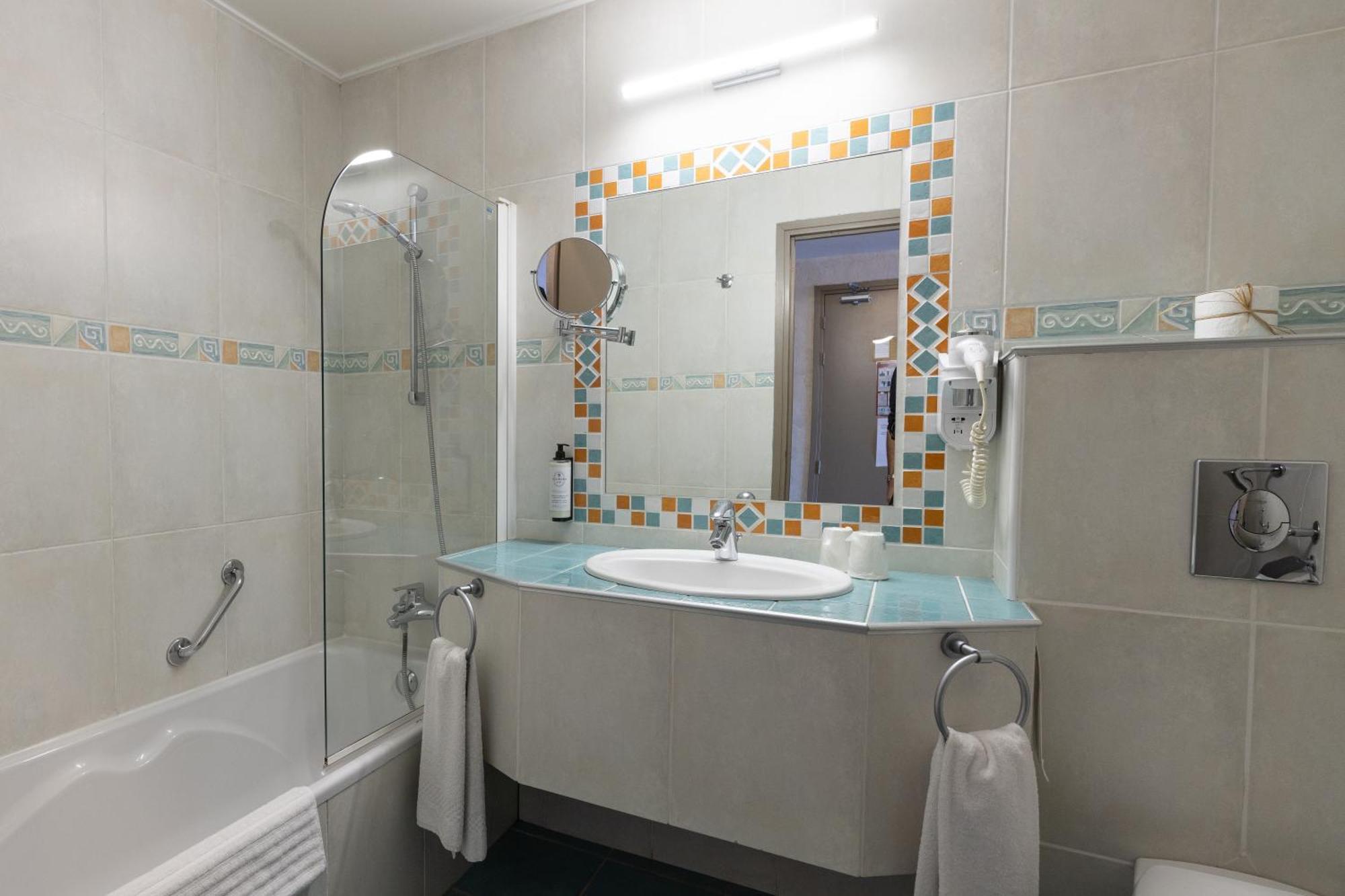 Dolce Notte 4* Saint-Florent (Corsica)
