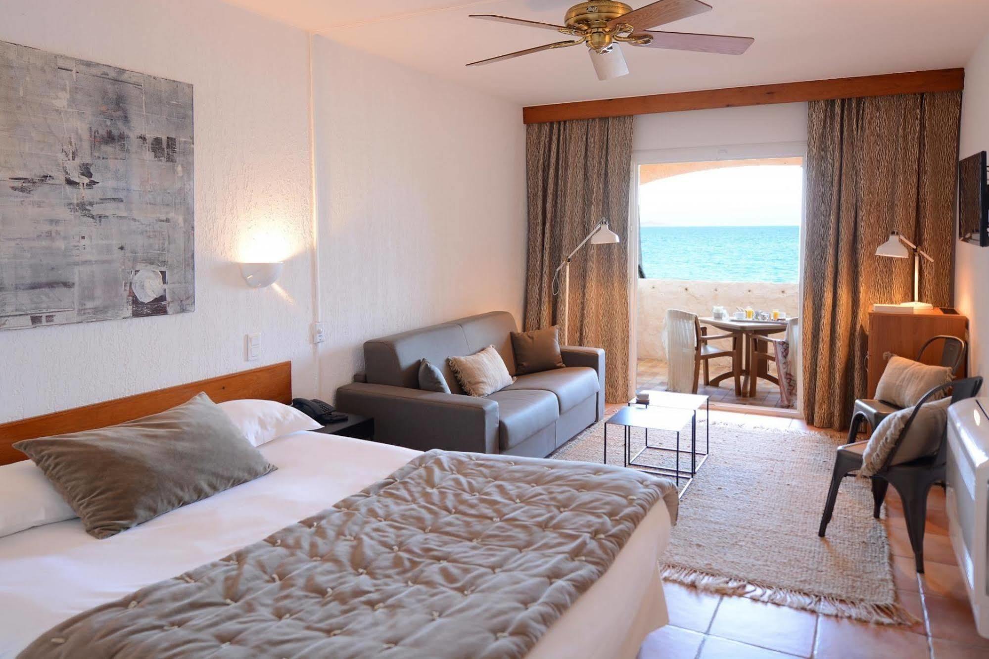 Hotel Dolce Notte Saint-Florent (Corsica)